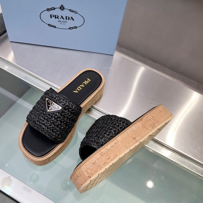 Pra*a slippers